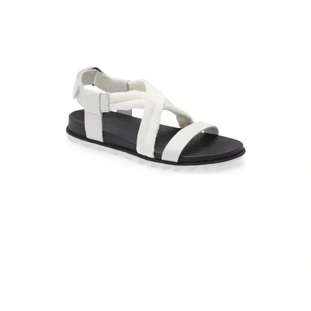 Sorel Roaming Decon Strappy Sandal Size 7.5